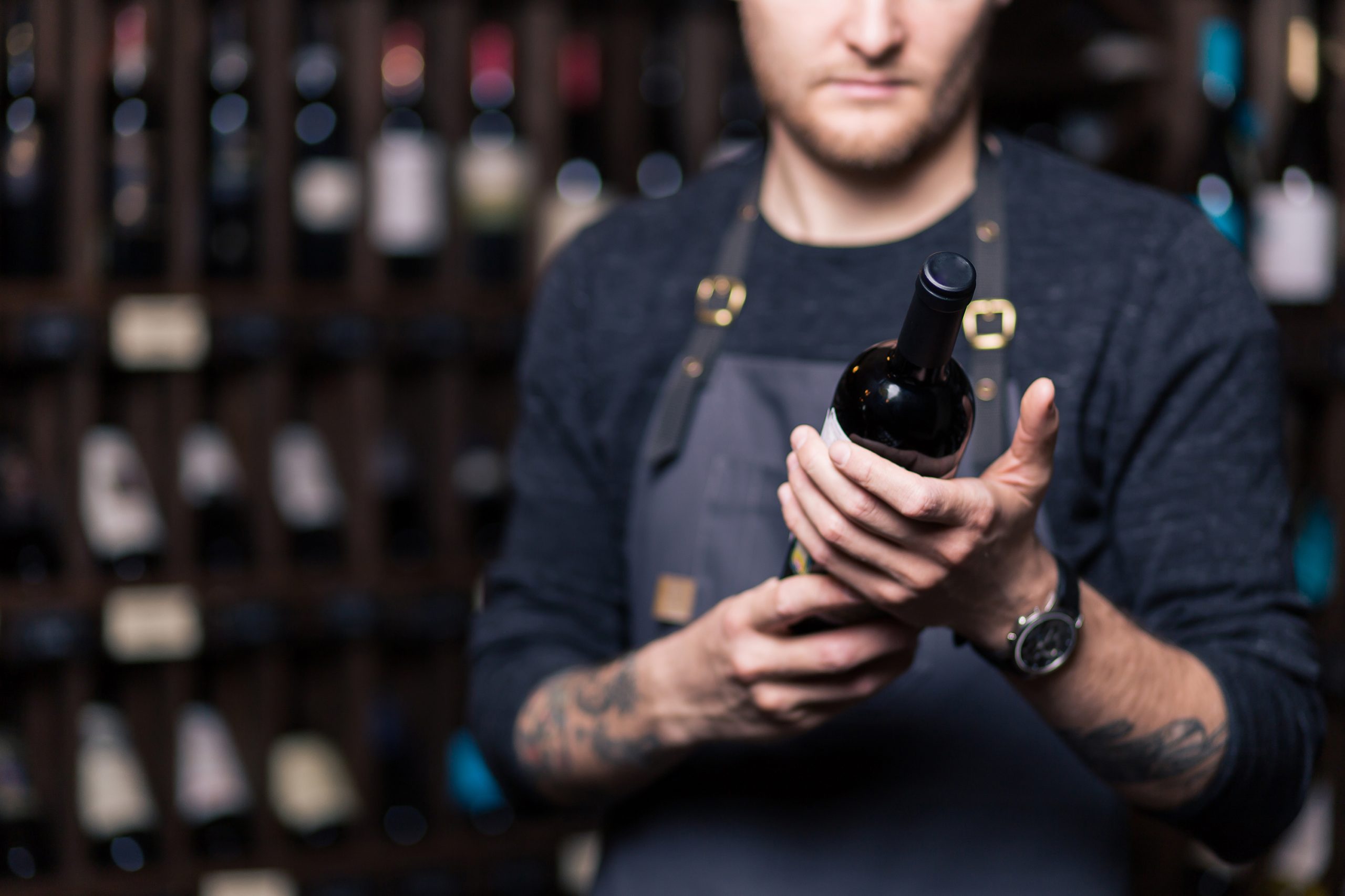 The Dos and Don ts of Bringing Alcohol on a Flight