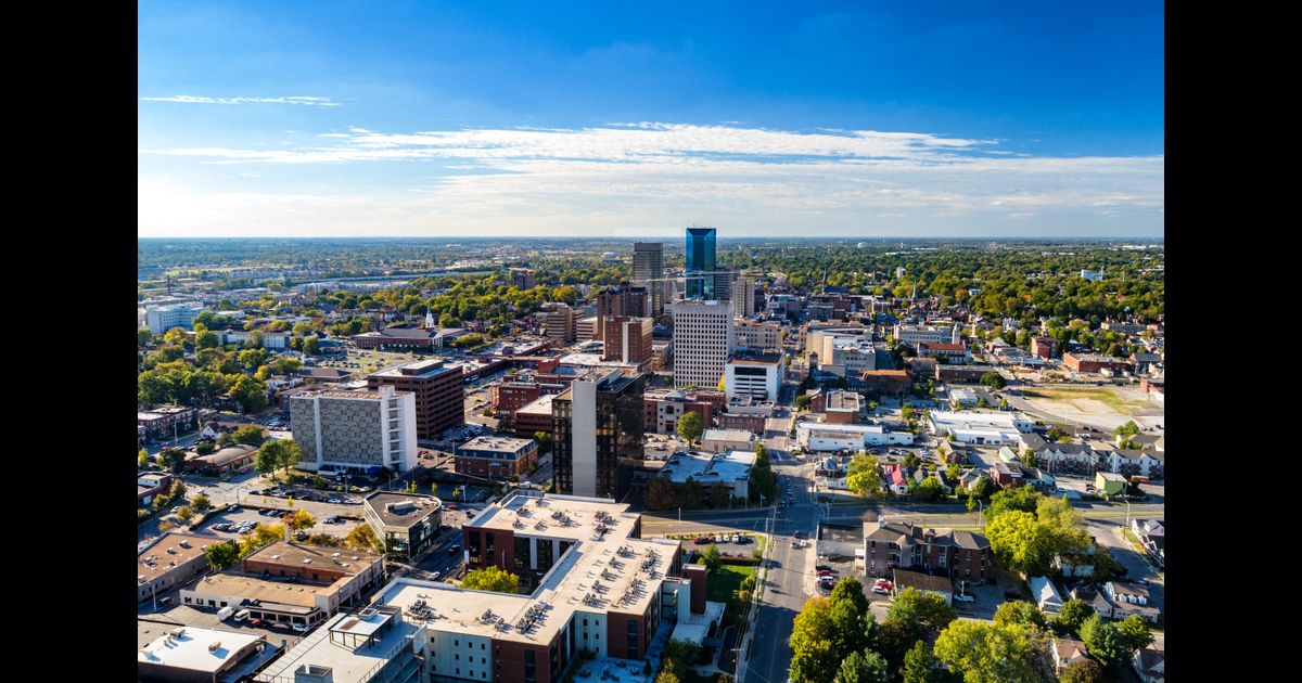 Cheap Flights to Lexington, Kentucky (KY) from 140