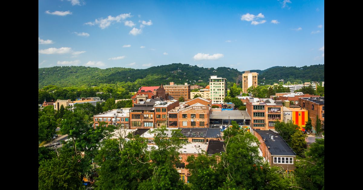 Cheap Flights to Asheville, North Carolina (NC) from 22
