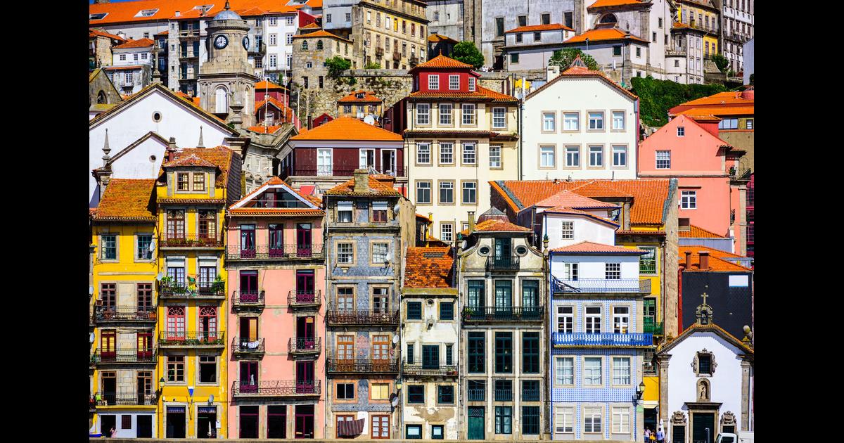 Cheap Flights to Portugal from 229